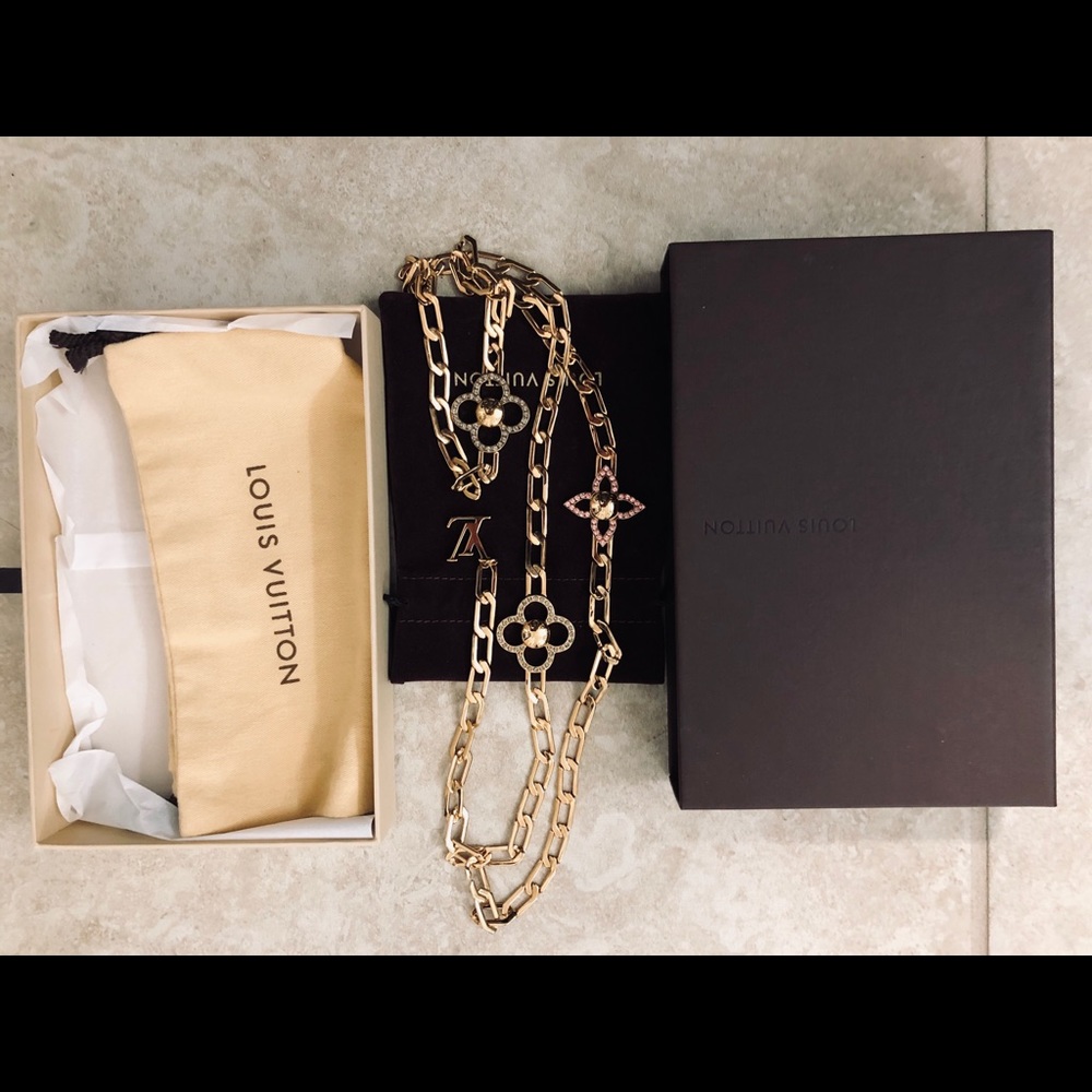 RARE Louis Vuitton gold chain w/ Swarovski emblems